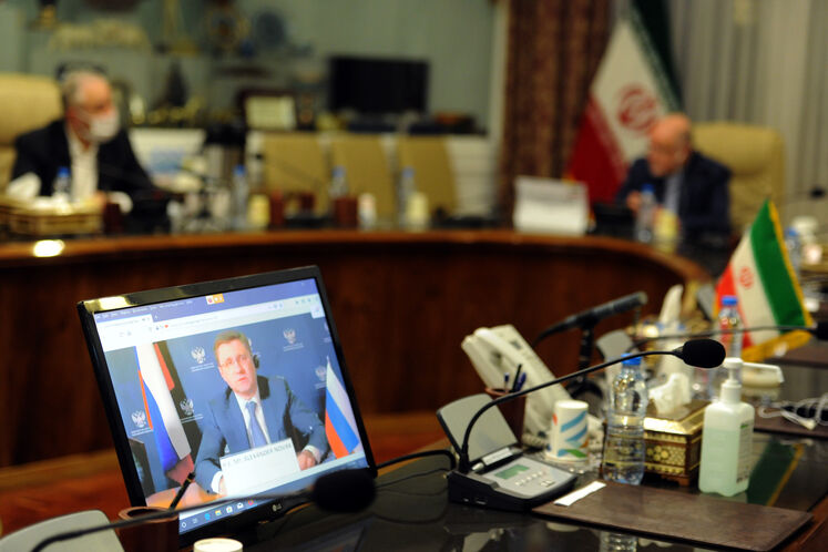 تصویر الکساندر نواک، وزیر انرژی روسیه در نهمین نشست فوق‌العاده اوپک پلاس از طریق وبینار